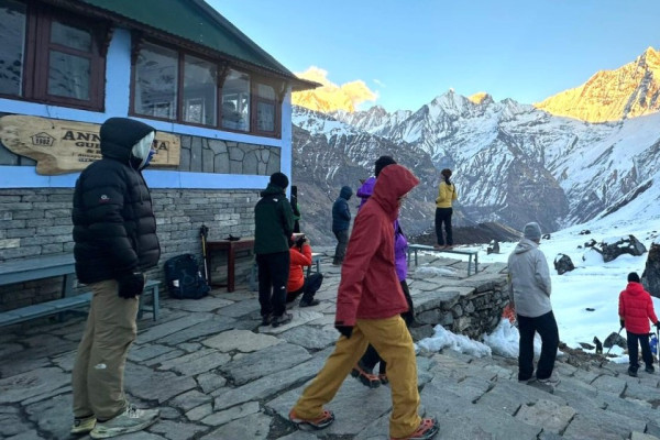 पर्यटकीय गन्तव्यसम्म उक्लिएन चुनाव